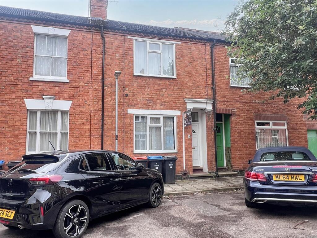 Main image of property: St. Giles Street, New Bradwell, Milton Keynes