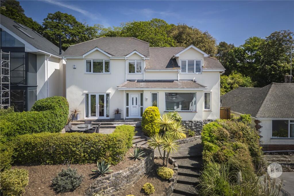 4-bed detached on Springfield Crescent, Lower Parkstone, Poole, BH14, £1,050,000