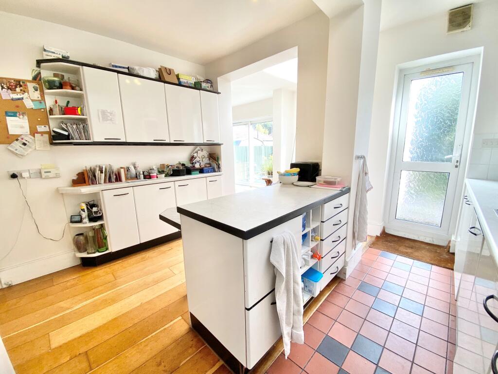 House in Enfield - View 3