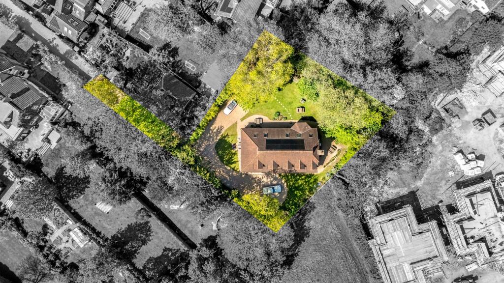 Main image of property: Broad Street, Cuckfield, RH17