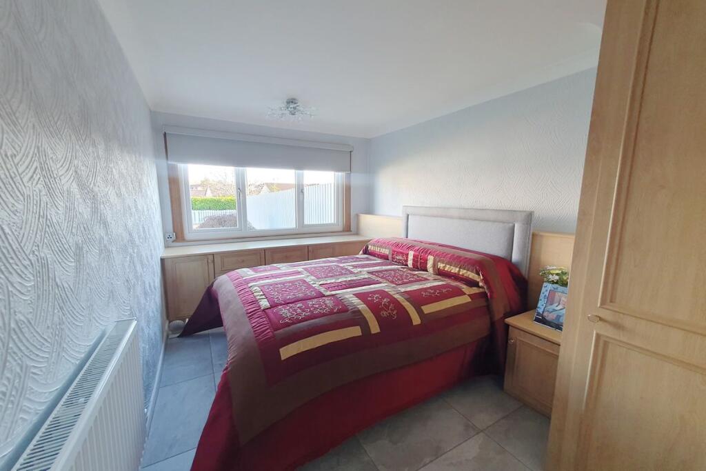 House in Polmont, Falkirk - More
