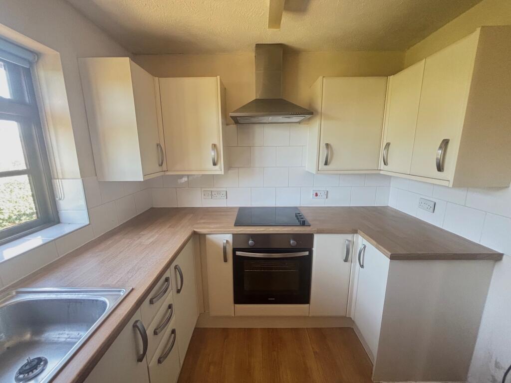 Apartment in Chichester, Selsey - View 6