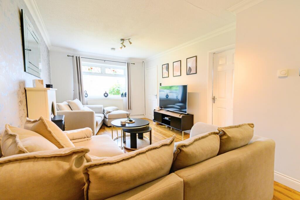 Wings Grove, Heywood, OL10 photo 2