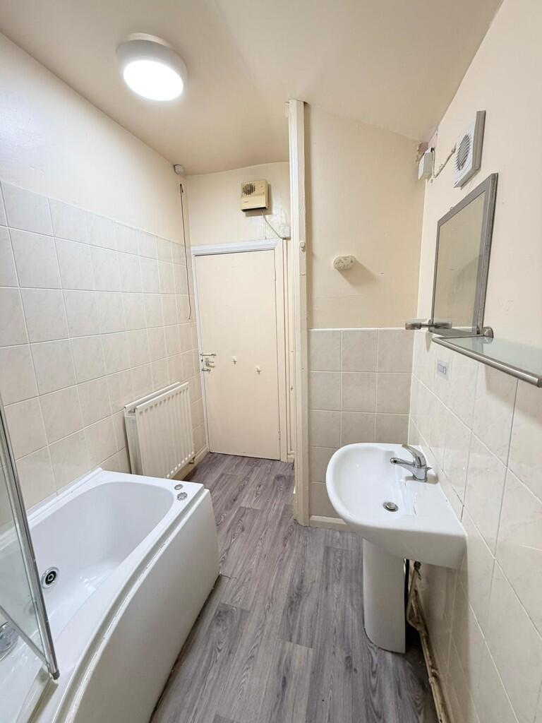 Additional image 16 of Wood Green Road, Winson Green