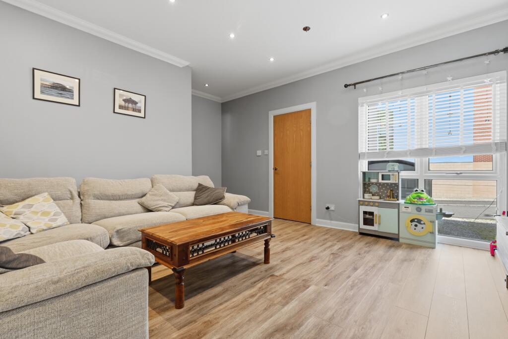 House in Glasgow, Dawsholm, Kelvindale - View 3
