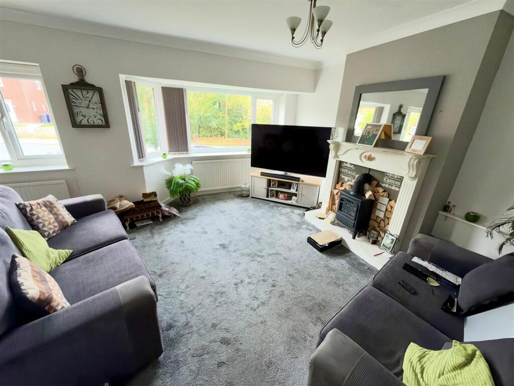 Apartment in Blackburn - View 2