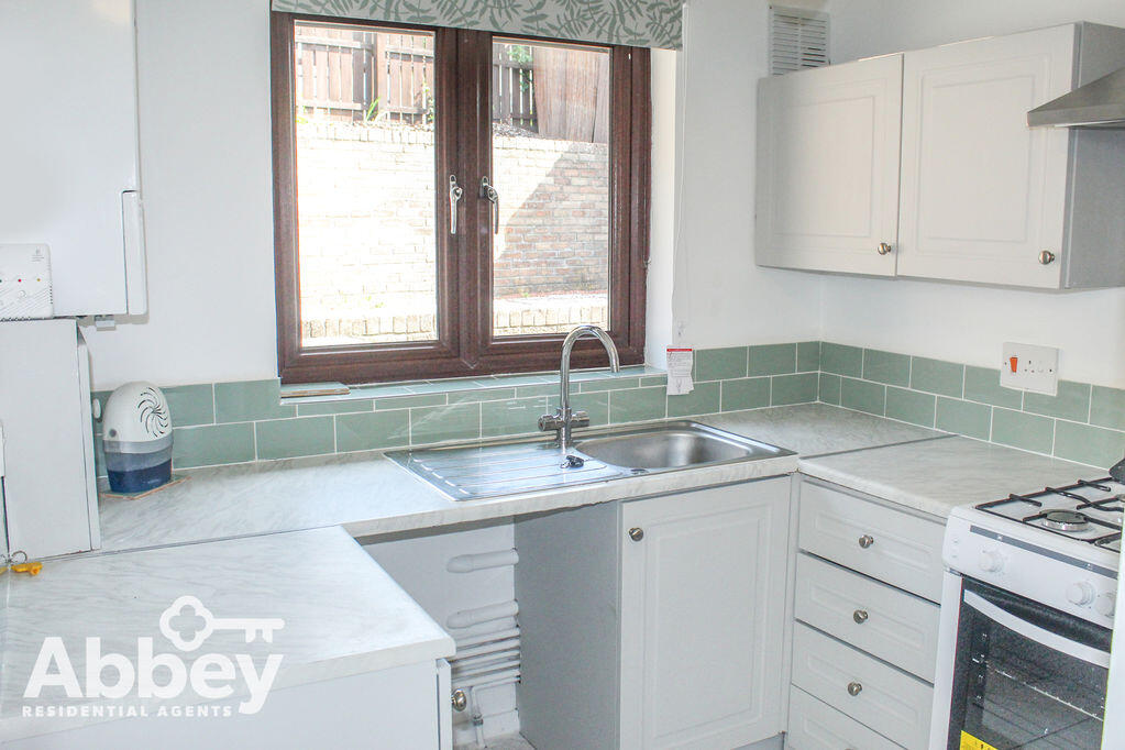 House in Swansea, Coedffranc - View 5