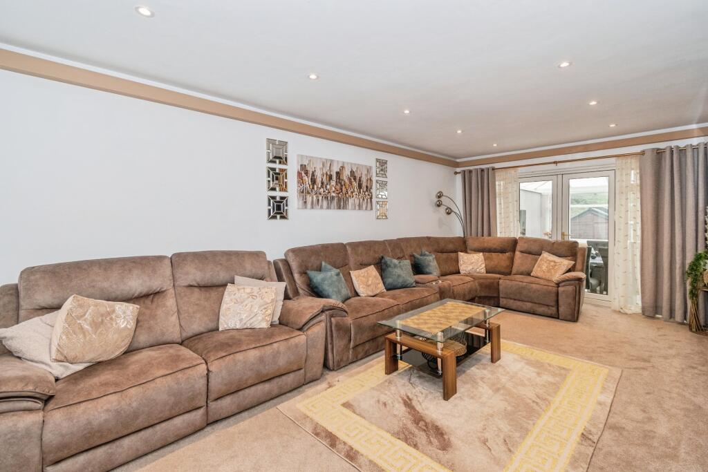 Additional image 4 of Chippendale Rise, Bradford, BD8