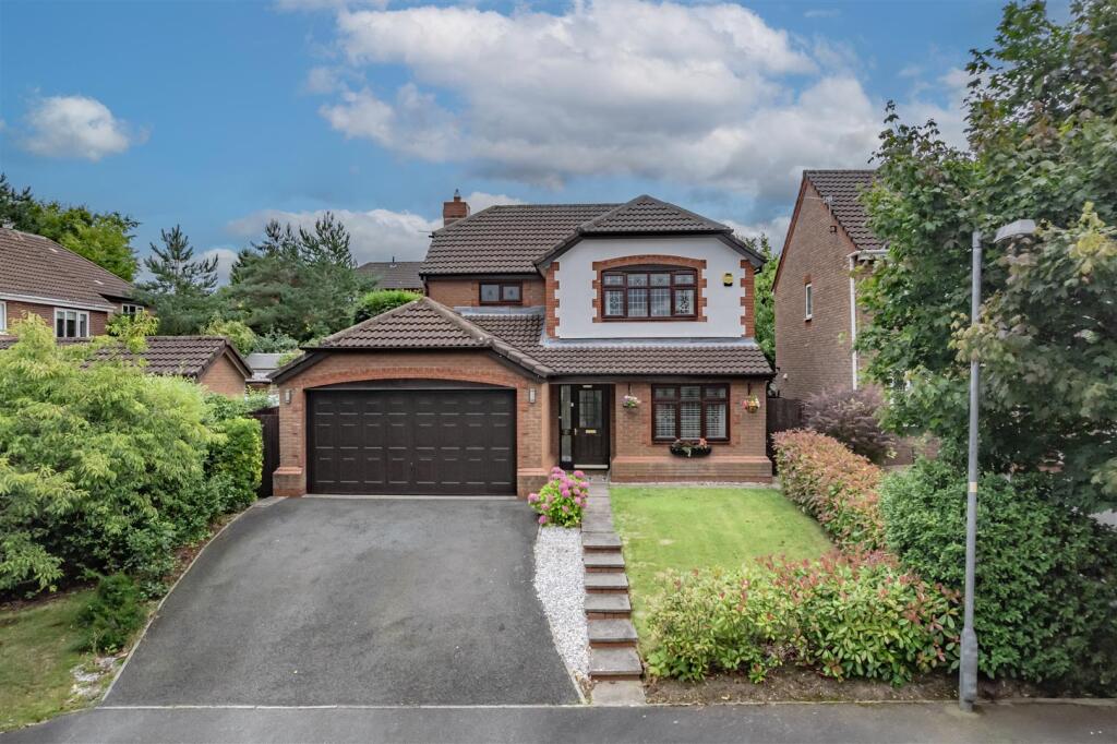Main image of property: 18 Waverton Close, Kingsmead, CW9 8WD