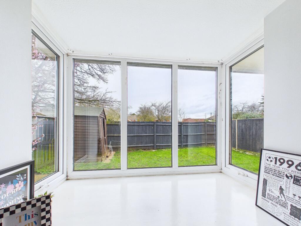 House in Huntingdonshire, Eaton Socon, St Neots - View 3