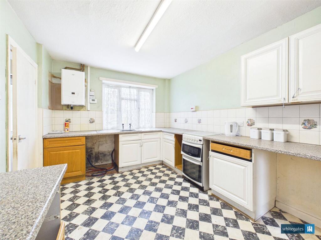 House in Doncaster, South Yorkshire - More