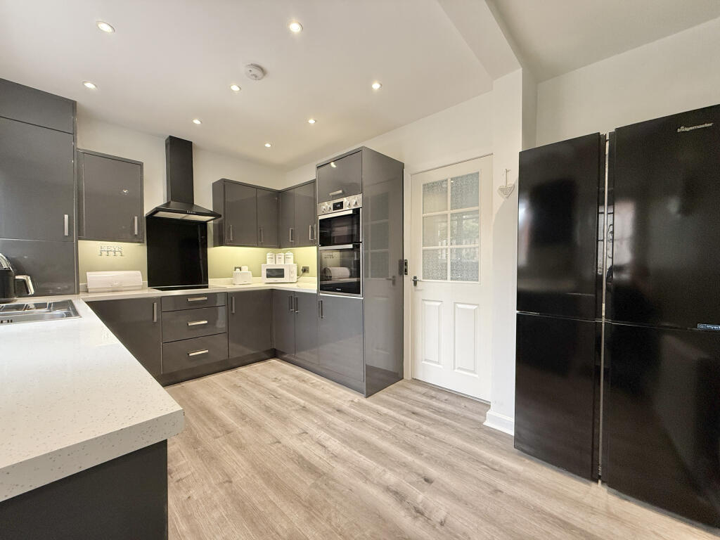 Springstone Avenue, Ossett, West Yorkshire photo 4