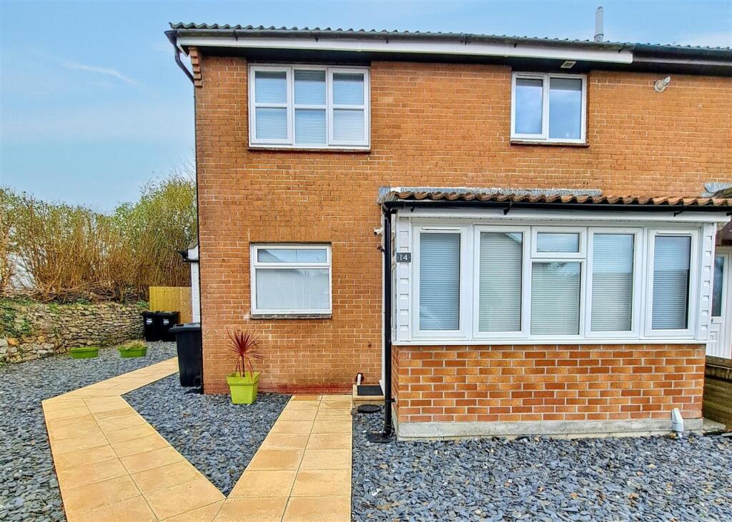 Main image of property: PENRYN