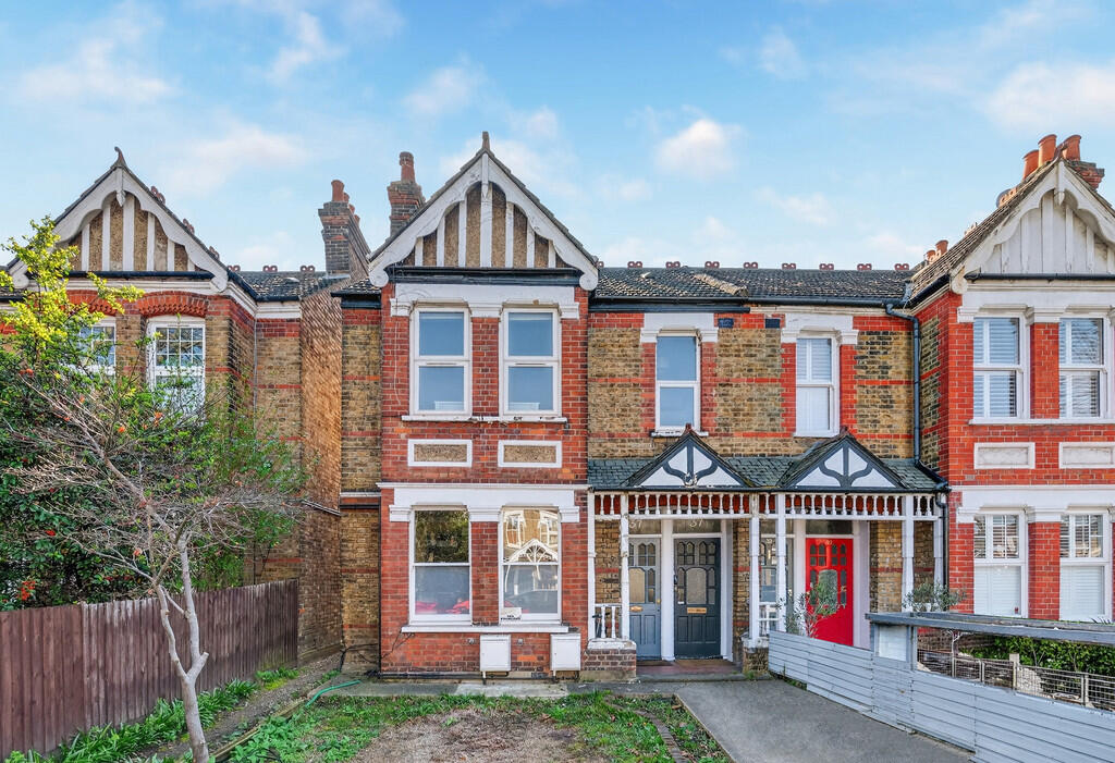 Main image of property: Little Ealing Lane, London