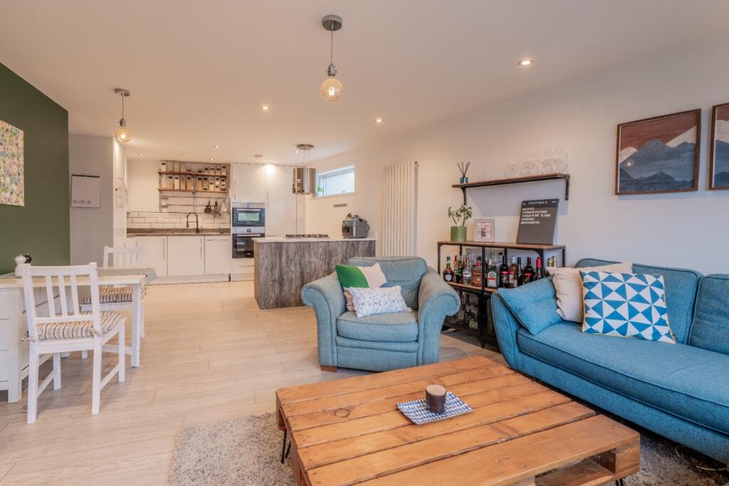 Main image of property: Bowyer Court, 45 Pickford Lane, Bexleyheath, Kent, DA7 4QU