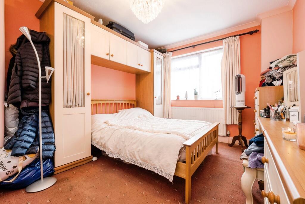 Apartment in London, Beckton - View 5