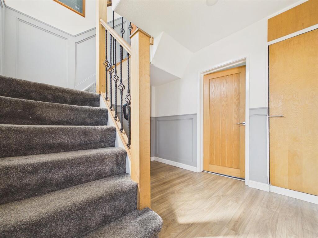 Kendal Crescent, Gateshead photo 4