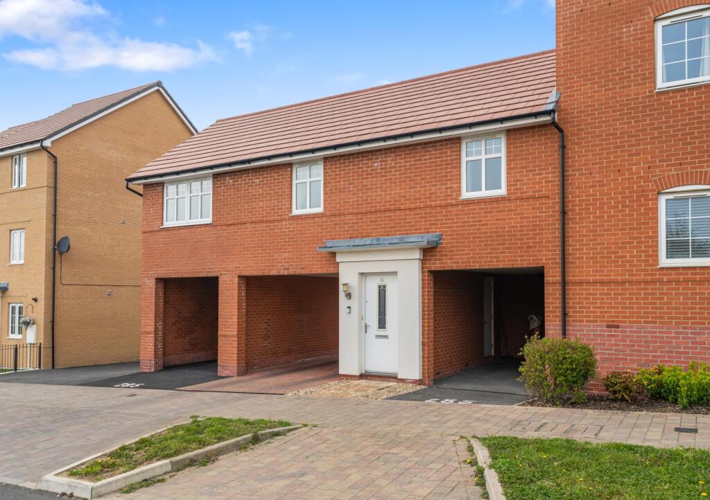 Main image of property: Fieldfare Way, Harlow, Essex, CM17