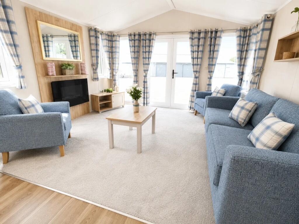 2-bed caravan on 2026 Sunseeker Spirit, Felixstowe Beach Holiday Park, Walton Avenue, Felixstowe, Suffolk, IP11 2HA, £89,995