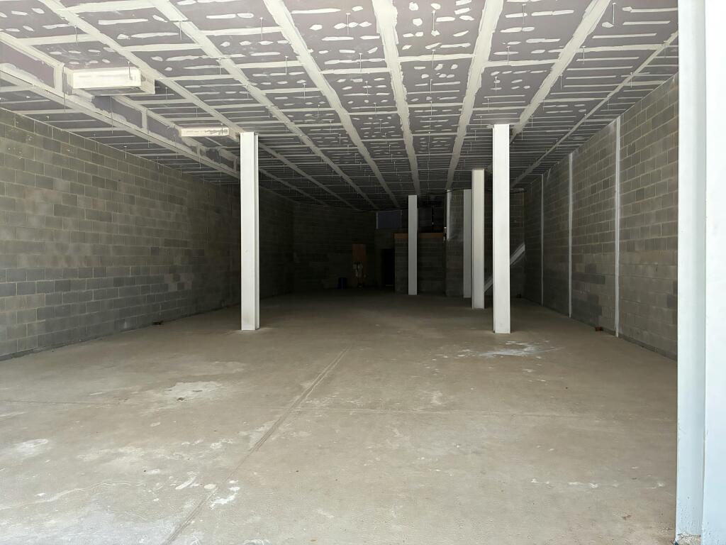 Unit3a Bourne Place Use_ (8).JPG