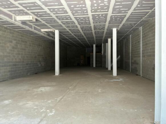 Unit3a Bourne Place Use_ (8).JPG
