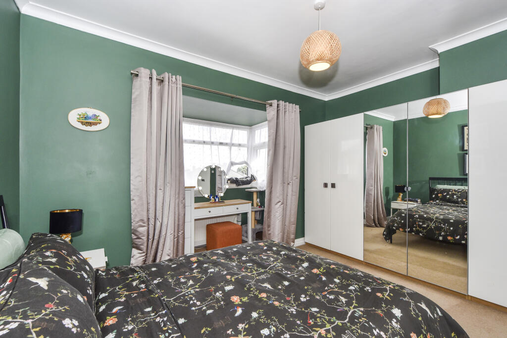 House in Sheffield, South Yorkshire - More