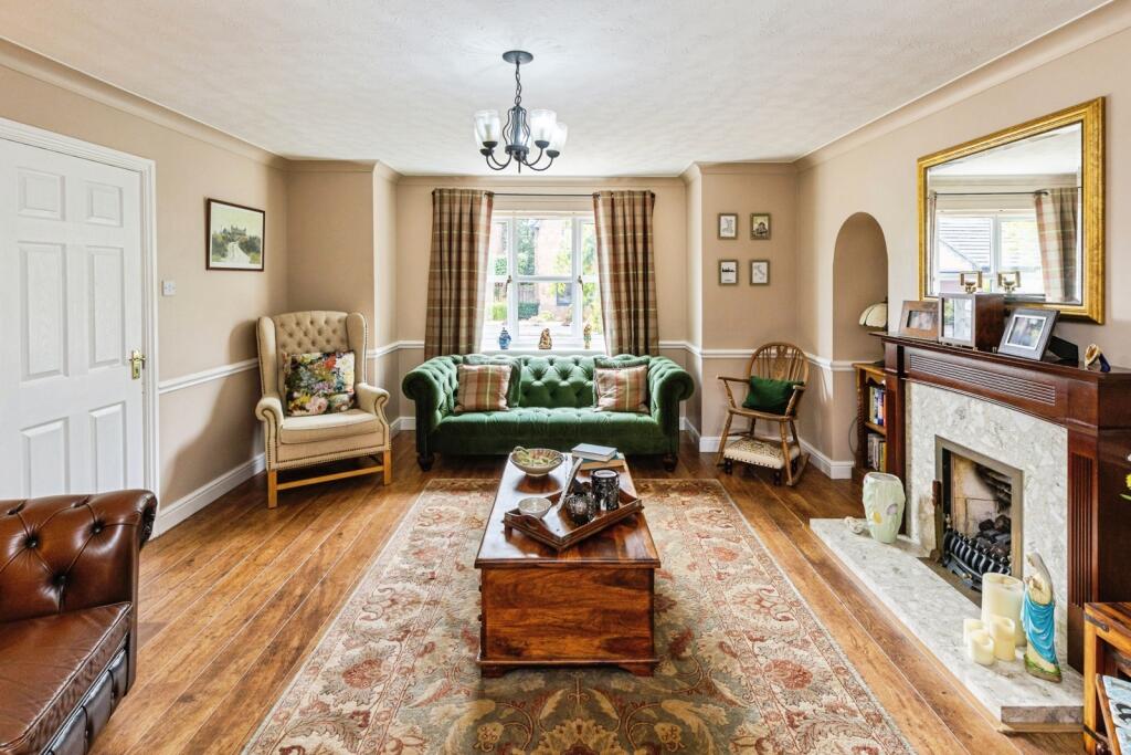 House in Llandudno, Offa - More