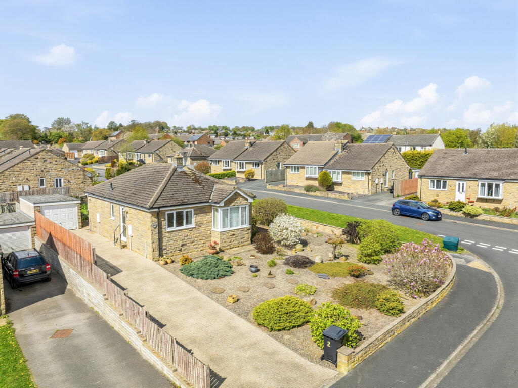 2-bed detached on 2 Hawthorn Close, Leyburn, DL8 5SN, £335,000