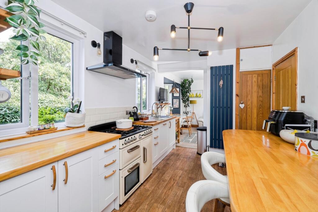 House in Truro - View 4