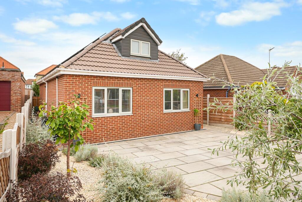 House in Harrogate, Bilton - View 4