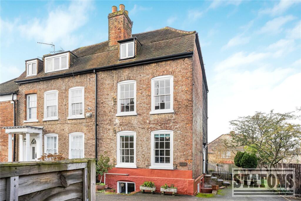 Main image of property: Croft Mews, Woodside Park, London, N12