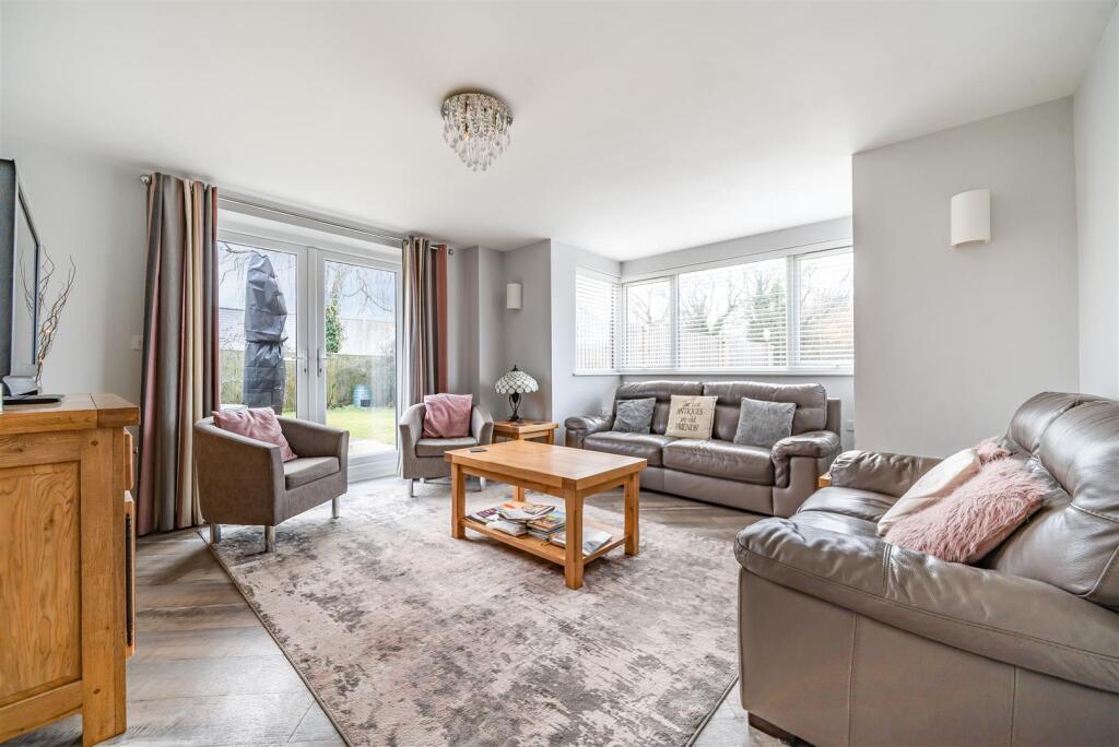 House in Maidstone, Boughton Monchelsea - View 4