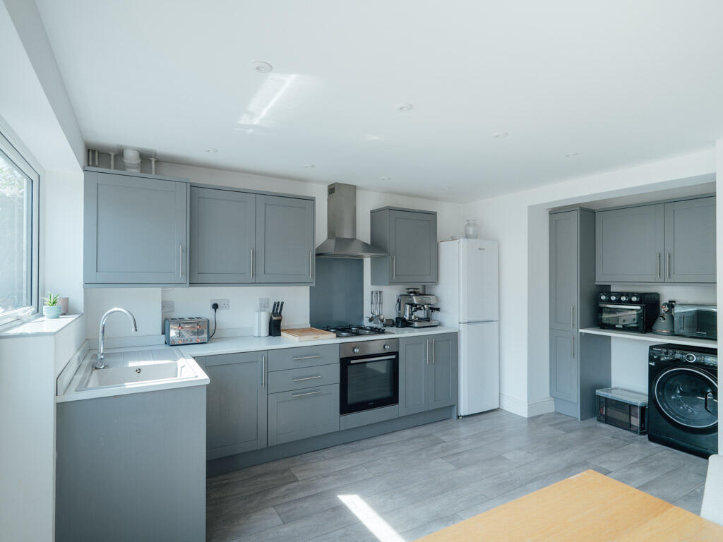 Prestwich Avenue, Worcester, Worcestershire. - View 4