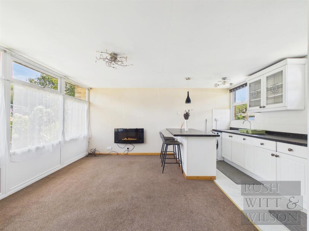 House in Tonbridge - View 5