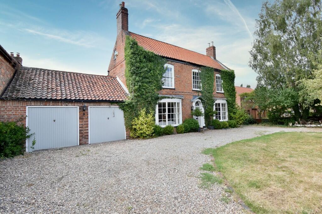 4-bed detached on Maltkiln Road, Fenton, Lincoln, £600,000