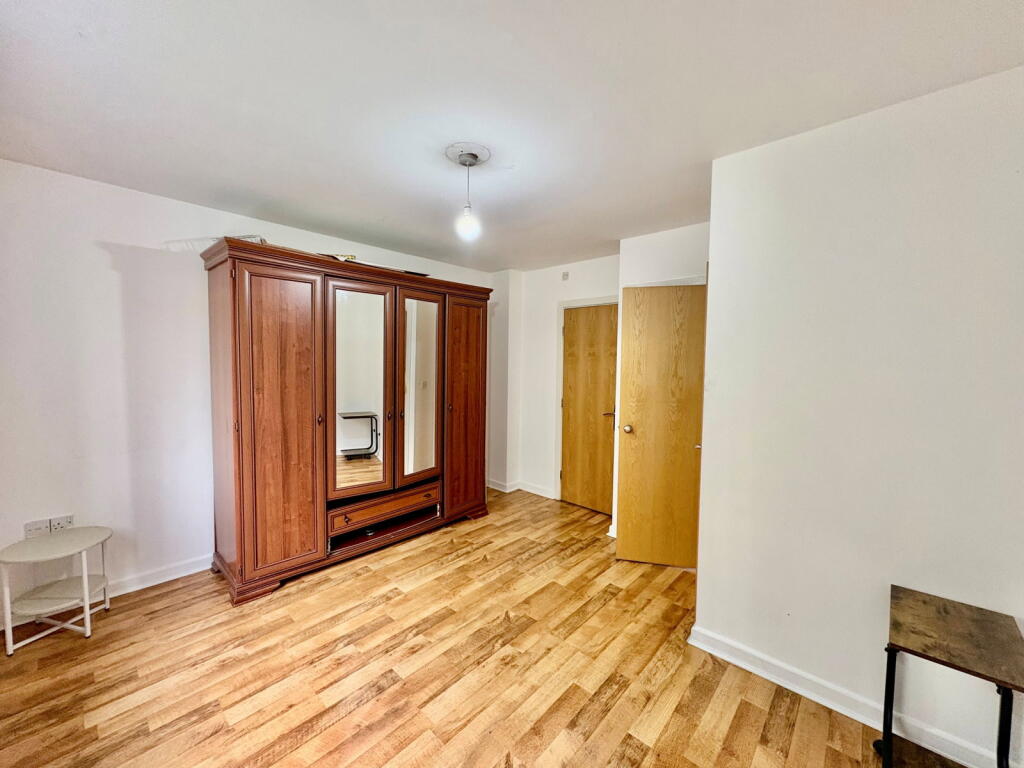 House in Dudley - More