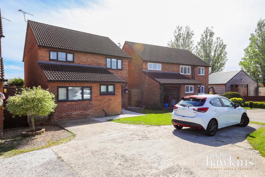 Main image of property: New Road, Royal Wootton Bassett