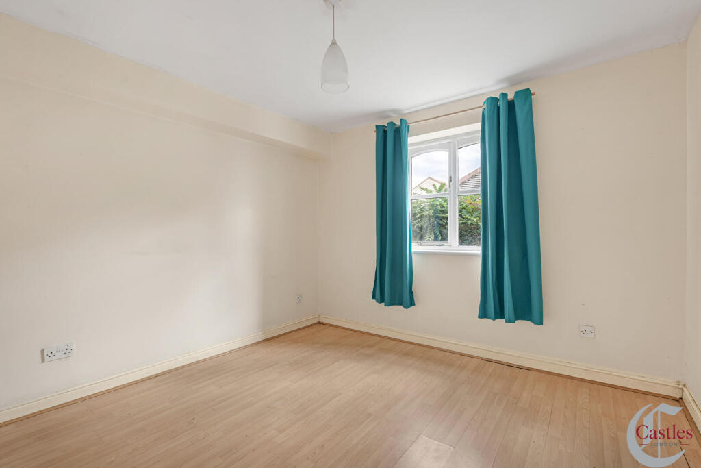 Apartment in London - View 4