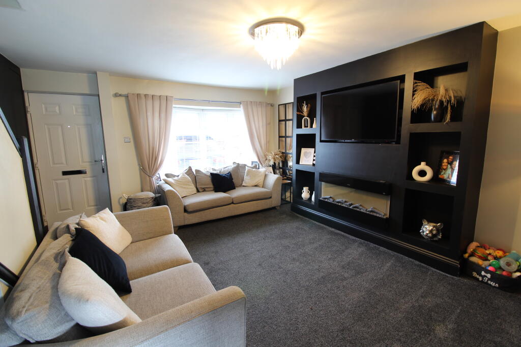 House in Preston - View 3