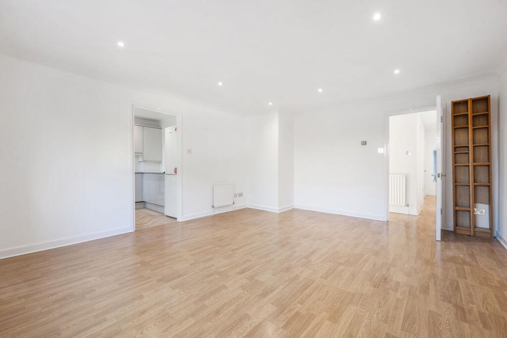 Apartment in London - View 5