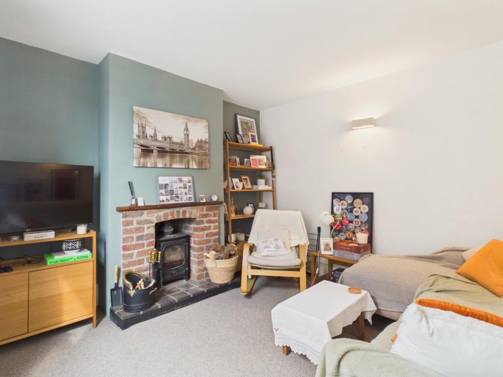House in Langtoft, East Riding of Yorkshire - View 4