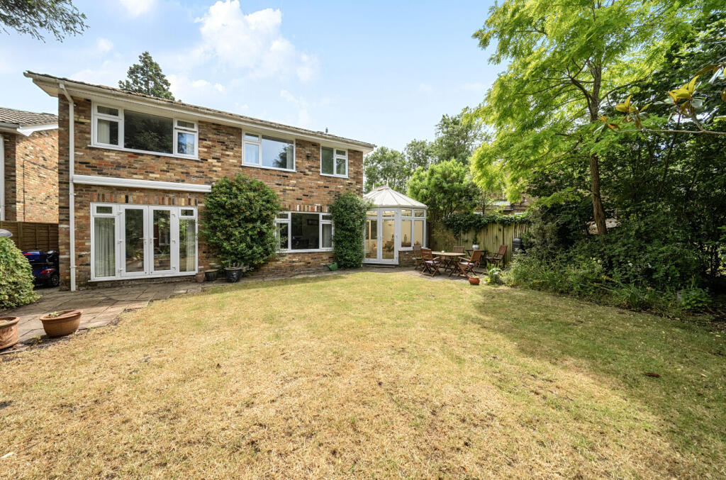 Main image of property: Kimber Close, Windsor, Windsor And Maidenhead