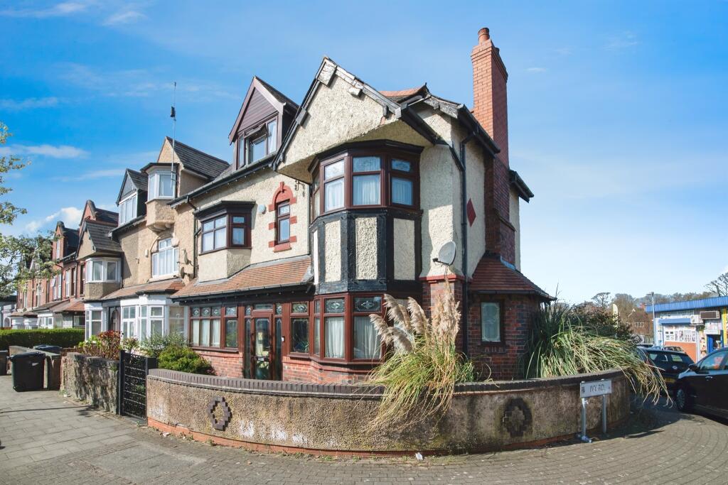 5-bed terraced on Whitehall Road, Handsworth, Birmingham, £325,000