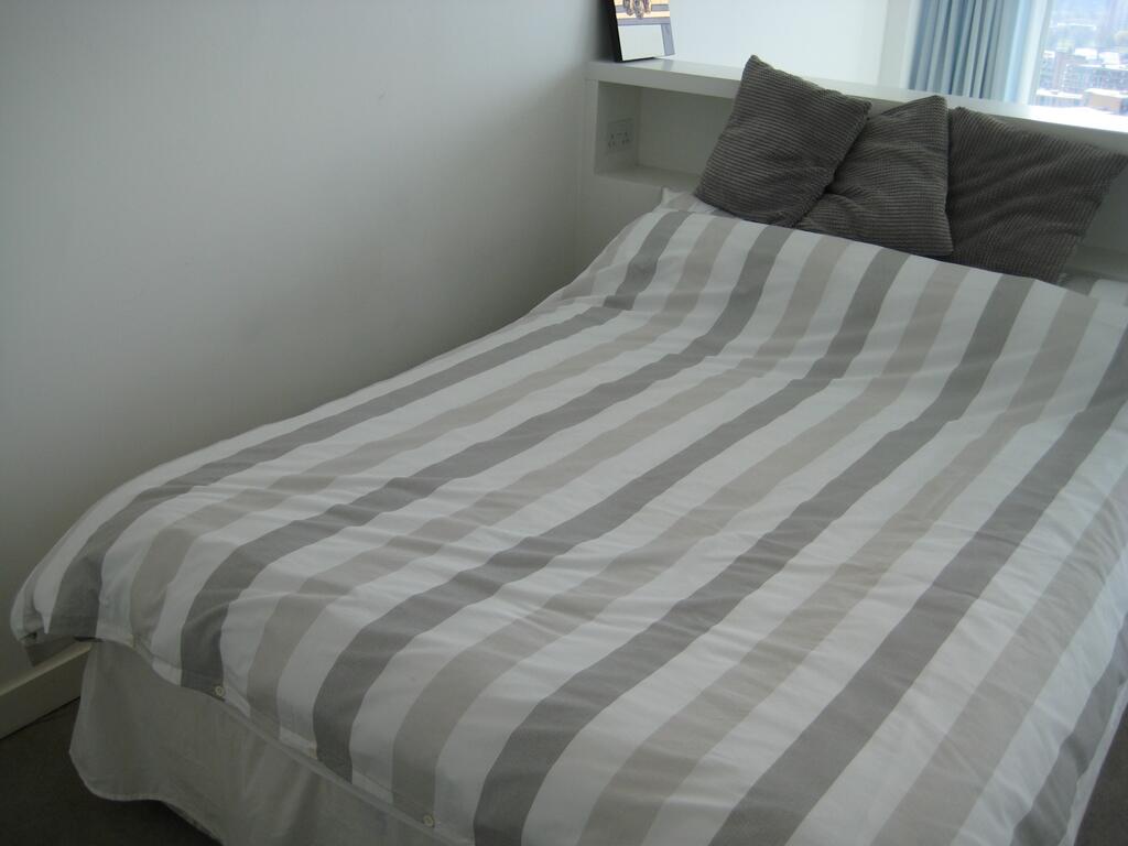 Additional image 4 of 18TH Floor Rotunda Studio - 0121 236 3666