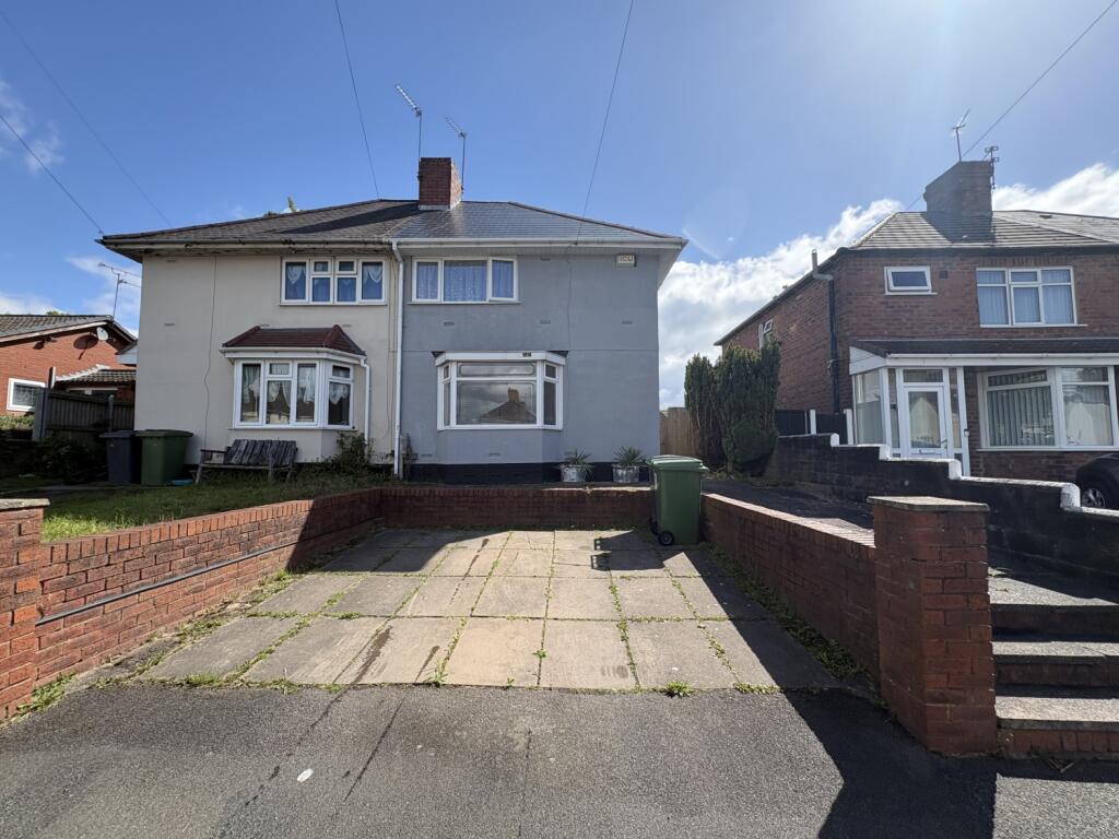 2-bed semi-detached on Colley Avenue, Wolverhampton, £160,000