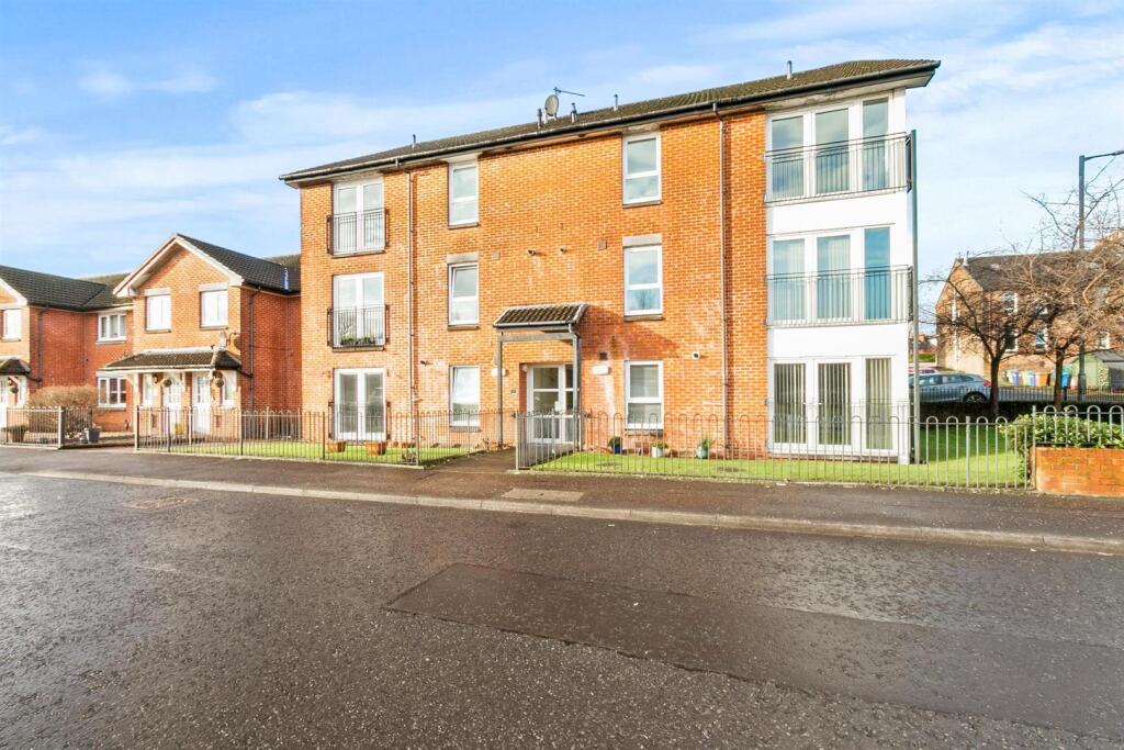 Main image of property: Victoria Street Alexandria, G83 0AH