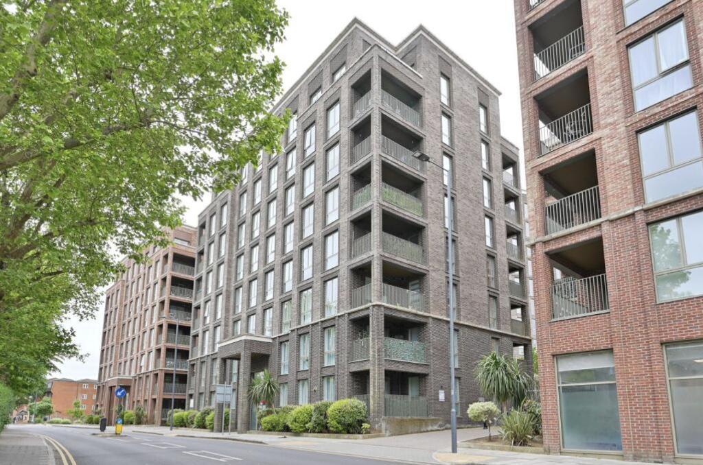 Main image of property: Gayton Road, Harrow on the Hill, London, HA1 2DQ