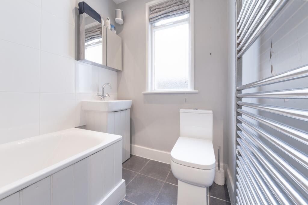 Apartment in London, Brondesbury Park, Brondesbury - View 5