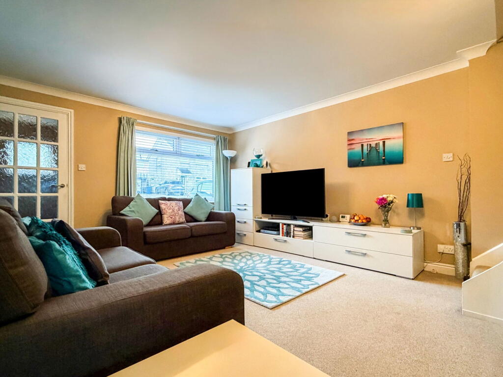 Kildale Close, Hull, East Riding of Yorkshire, HU8 9NW photo 3
