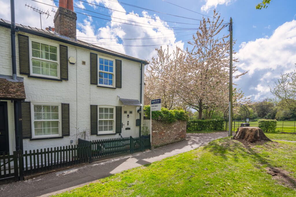 Main image of property: The Avenue, Sunbury-on-Thames, TW16